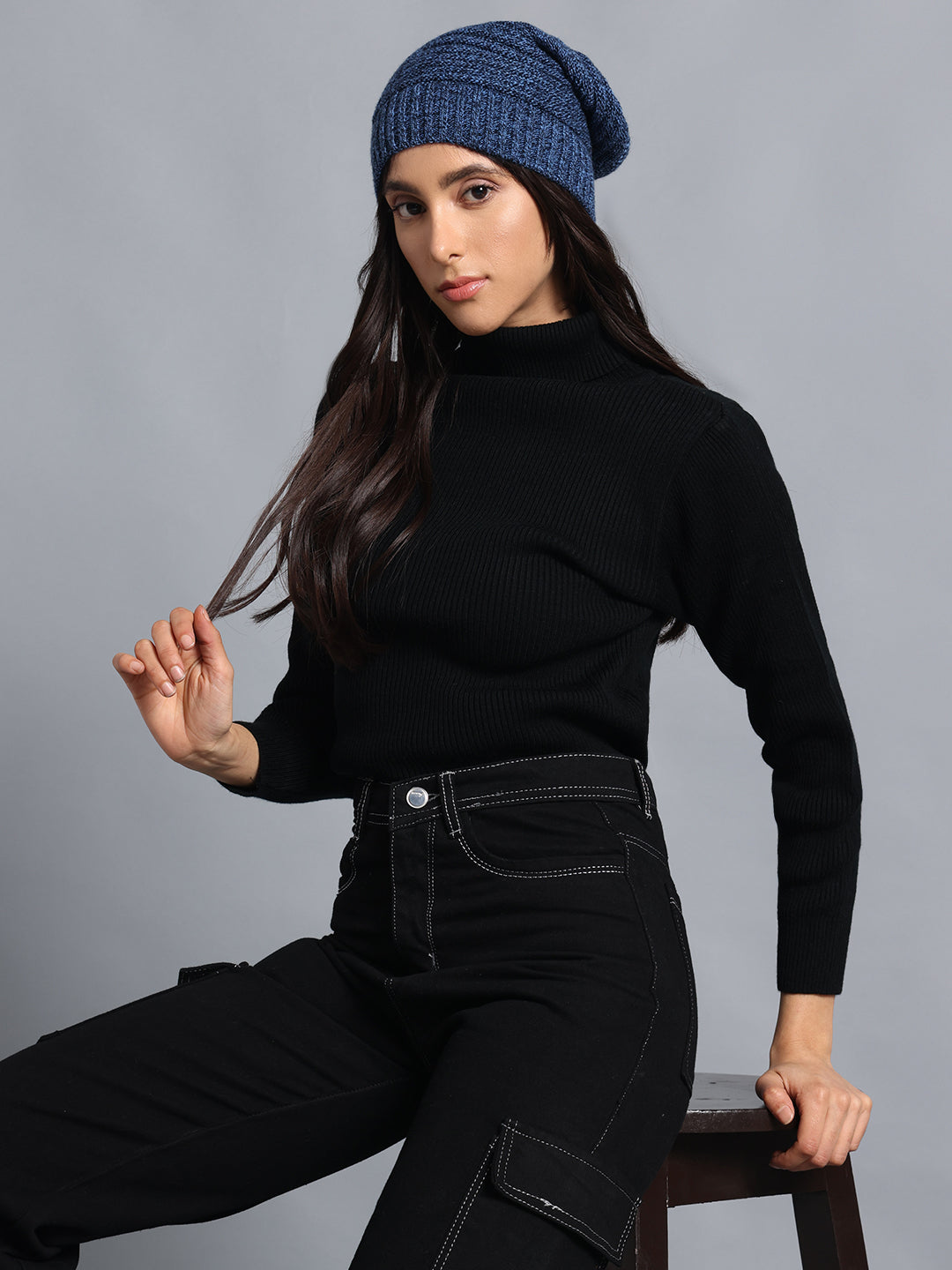 PUNK Blue Beanie – Unisex Winterwear for All Occasions